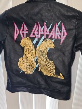 Def Leppard Black Faux Leather Motorcycle Jacket - Rock Band Logo - 6 / 6X
